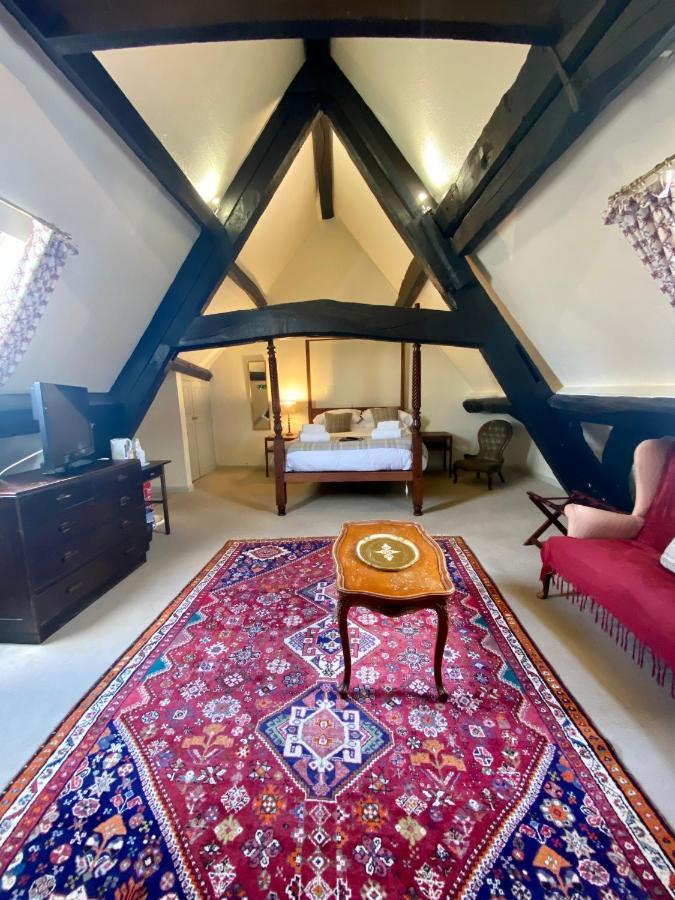The Golden Pheasant Hotel Burford Kültér fotó