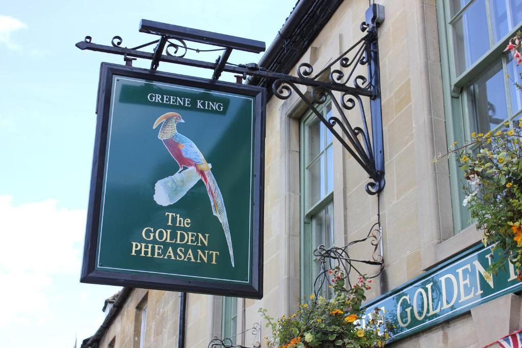 The Golden Pheasant Hotel Burford Kültér fotó